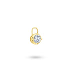Angled view of the J'ENCHANTE MOD collection medium 18k gold lab-grown diamond pendant, highlighting the precise 18k yellow gold setting, prongs, and diamond depth.